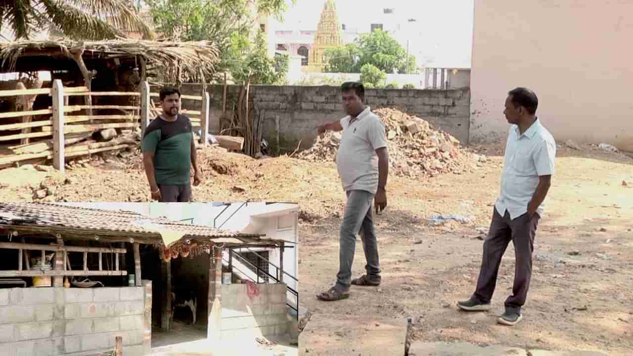 Shivamogga City Corporation: ಶಿವಮೊಗ್ಗ ನಗರ ಪಾಲಿಕೆ ಸೈಟ್​​ಗಳ ಮೇಲೆ ನುಂಗಣ್ಣರ ಕಣ್ಣು, ಪಾಲಿಕೆಯ ಖಾಲಿ ನಿವೇಶನಗಳಿಗಾಗಿ ಫೈಟ್, ಆಸ್ಪತ್ರೆಗೆ ದಾಖಲು!