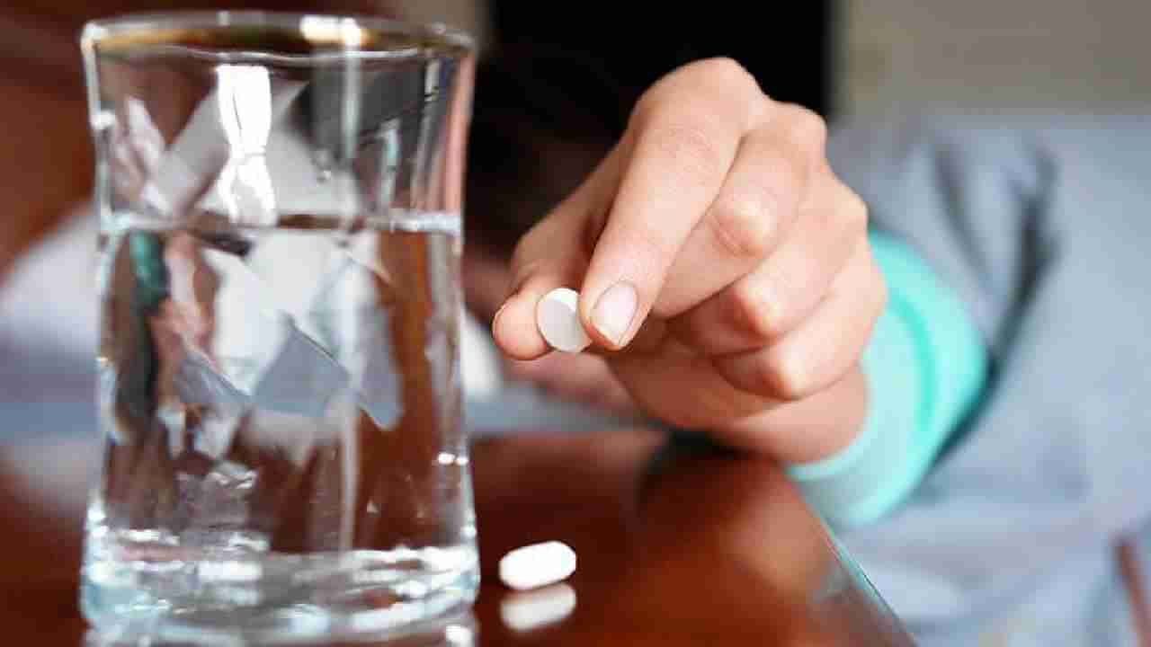 Sleeping Pills Side Effects: ನಿತ್ಯ ನಿದ್ರೆ ಮಾತ್ರೆ ತಗೊಳ್ತಾ ಇದ್ರೆ ಜಾಗರೂಕರಾಗಿರಿ, ಈ ಅಭ್ಯಾಸ ನಿಮಗೆ ಮಾರಕವಾಗಬಹುದು