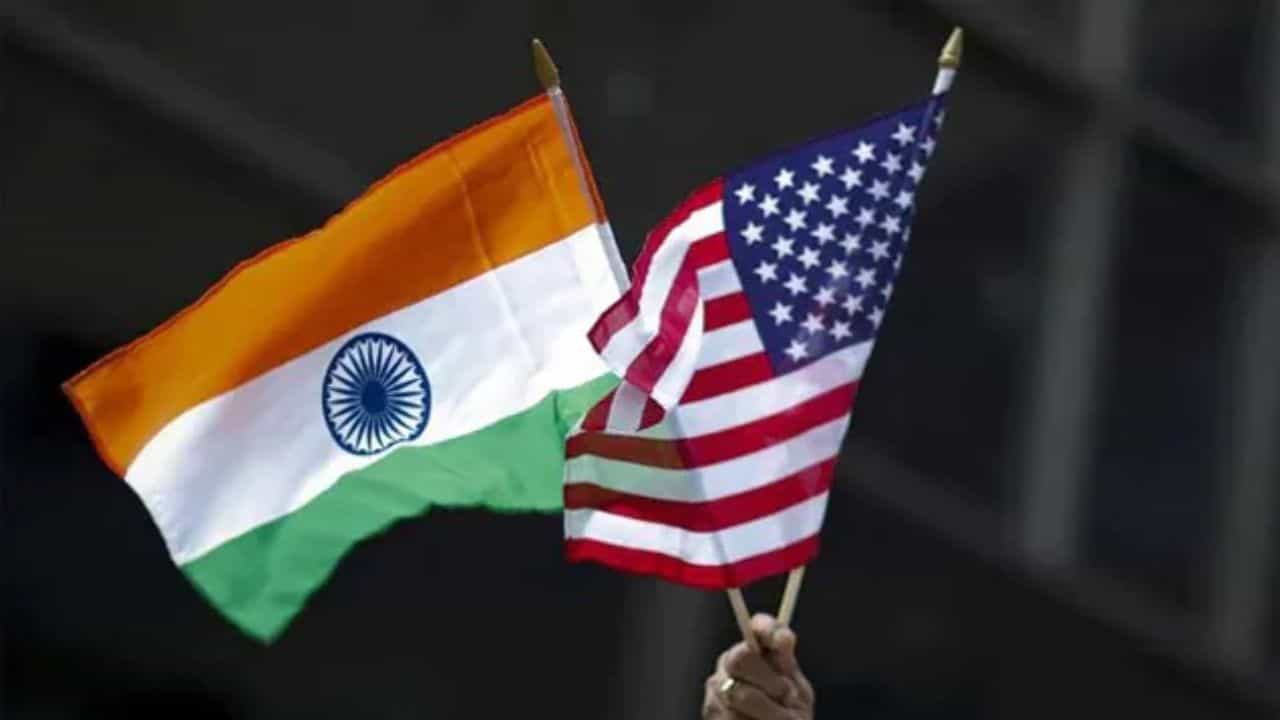 US Senator: ಭಾರತಕ್ಕೆ ಯುಎಸ್ ರಾಯಭಾರಿ ಇಲ್ಲ, ಇದು ನಮಗೆ ನಾಚಿಕೆಗೇಡಿನ ಸಂಗತಿ US Senator: ಭಾರತಕ್ಕೆ ಯುಎಸ್ ರಾಯಭಾರಿ ಇಲ್ಲ, ಇದು ನಮಗೆ ನಾಚಿಕೆಗೇಡಿನ ಸಂಗತಿ
