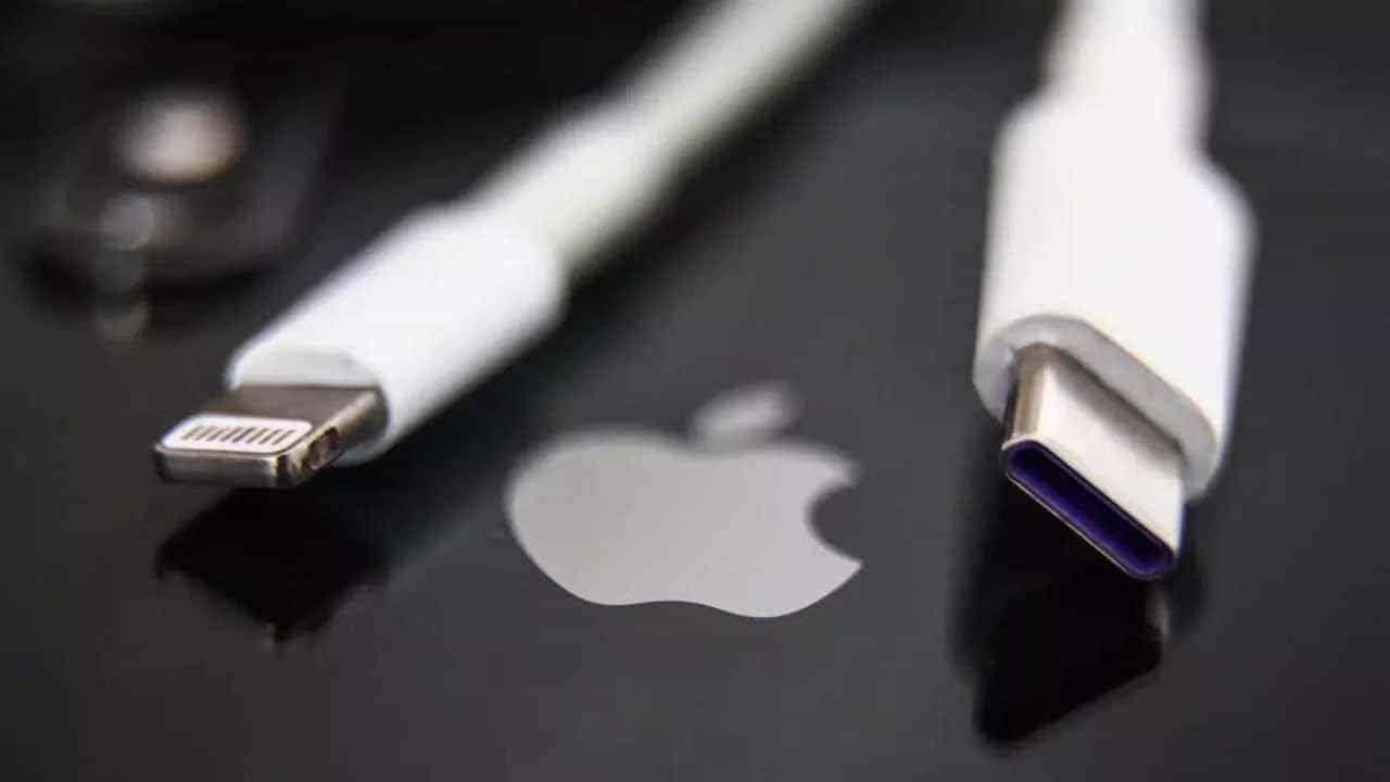 iPhone 15: ಐಫೋನ್ 15 ನಲ್ಲಿ ಇರಲಿದೆ ಯುಎಸ್ಬಿ ಟೈಪ್-ಸಿಯ ಅತ್ಯಂತ ವೇಗದ ಚಾರ್ಜರ್: ಆದರೆ... iPhone 15: ಐಫೋನ್ 15 ನಲ್ಲಿ ಇರಲಿದೆ ಯುಎಸ್ಬಿ ಟೈಪ್-ಸಿಯ ಅತ್ಯಂತ ವೇಗದ ಚಾರ್ಜರ್: ಆದರೆ...