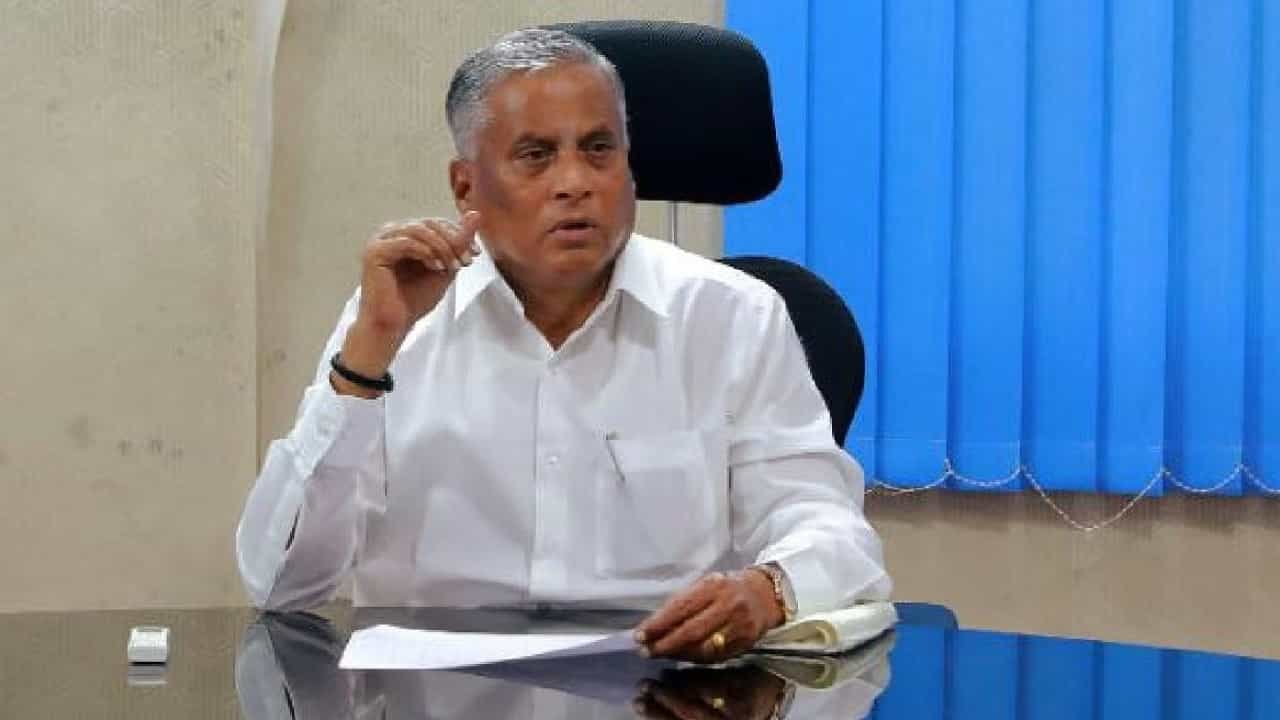 ಚಾಮರಾಜನಗರದಿಂದ ಸ್ಪರ್ಧಿಸುತ್ತಾರಾ ಸೋಮಣ್ಣ: ಸ್ವಪಕ್ಷದ ಕಾರ್ಯಕರ್ತರಿಂದಲೇ ವಸತಿ ಸಚಿವರಿಗೆ ಗೋಬ್ಯಾಕ್ ಚಳುವಳಿ ಎಚ್ಚರಿಕೆ ಚಾಮರಾಜನಗರದಿಂದ ಸ್ಪರ್ಧಿಸುತ್ತಾರಾ ಸೋಮಣ್ಣ: ಸ್ವಪಕ್ಷದ ಕಾರ್ಯಕರ್ತರಿಂದಲೇ ವಸತಿ ಸಚಿವರಿಗೆ ಗೋಬ್ಯಾಕ್ ಚಳುವಳಿ ಎಚ್ಚರಿಕೆ
