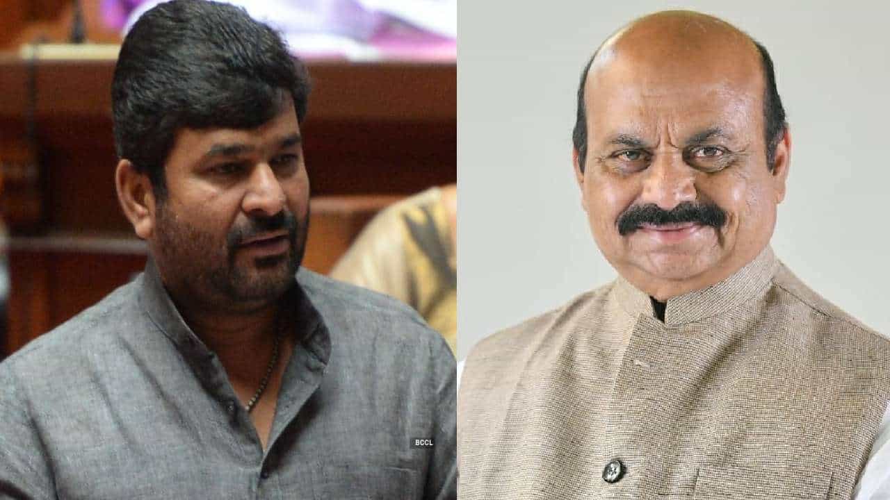 ಸಿಎಂ ಬೊಮ್ಮಾಯಿ ವಿರುದ್ಧ ವಿನಯ್ ಕುಲಕರ್ಣಿ ಸ್ಪರ್ಧೆಗೆ ಕಾಂಗ್ರೆಸ್ ಕೇಂದ್ರ ಚುನಾವಣಾ ಸಮಿತಿ ಗ್ರೀನ್ ಸಿಗ್ನಲ್ ಸಿಎಂ ಬೊಮ್ಮಾಯಿ ವಿರುದ್ಧ ವಿನಯ್ ಕುಲಕರ್ಣಿ ಸ್ಪರ್ಧೆಗೆ ಕಾಂಗ್ರೆಸ್ ಕೇಂದ್ರ ಚುನಾವಣಾ ಸಮಿತಿ ಗ್ರೀನ್ ಸಿಗ್ನಲ್