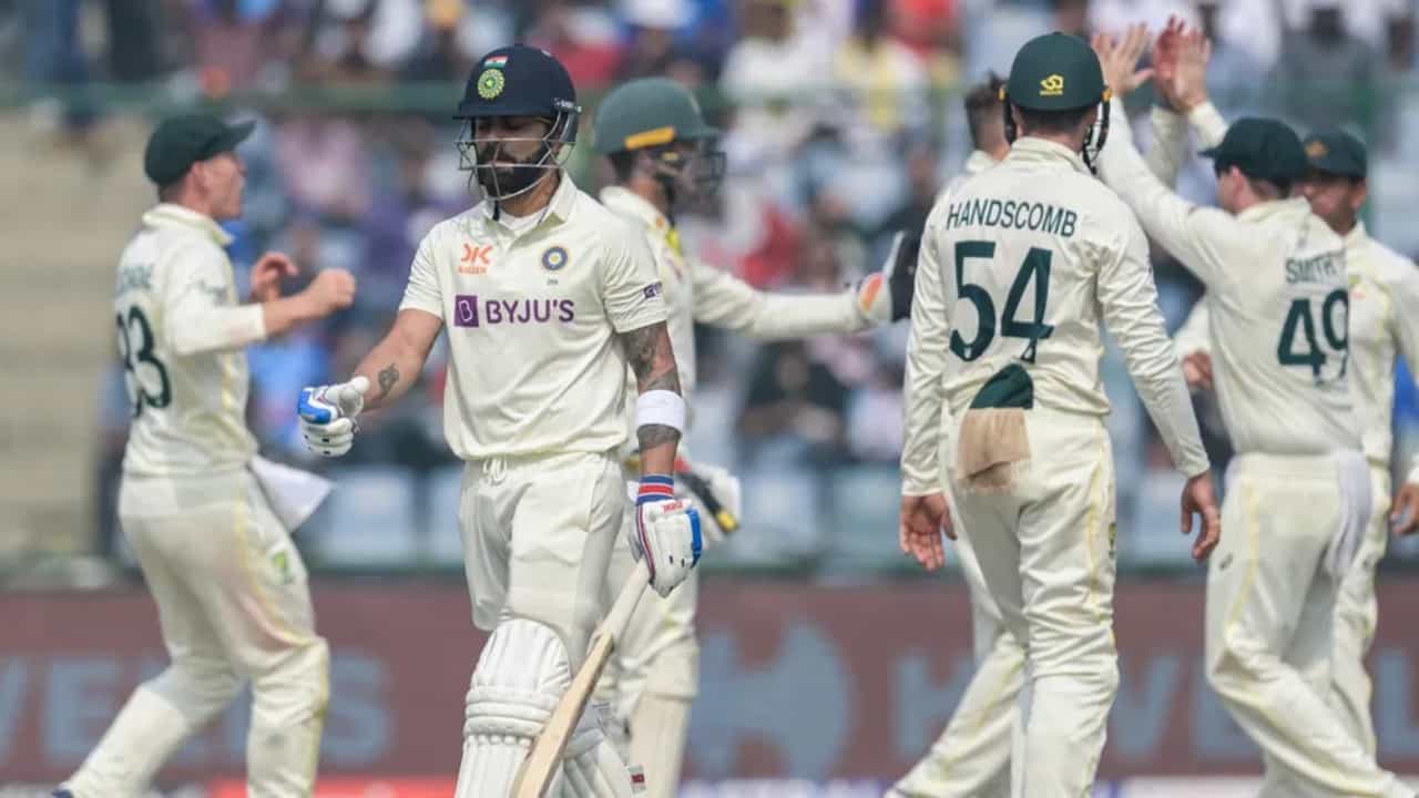 IND vs AUS: ಅನನುಭವಿ ಸ್ಪಿನ್ನರ್ಗಳಿಗೆ ಕೊಹ್ಲಿ ವಿಕೆಟ್ ಉರುಳಿಸುವುದು ನೀರು ಕುಡಿದಷ್ಟೇ ಸುಲಭ..! IND vs AUS: ಅನನುಭವಿ ಸ್ಪಿನ್ನರ್ಗಳಿಗೆ ಕೊಹ್ಲಿ ವಿಕೆಟ್ ಉರುಳಿಸುವುದು ನೀರು ಕುಡಿದಷ್ಟೇ ಸುಲಭ..!