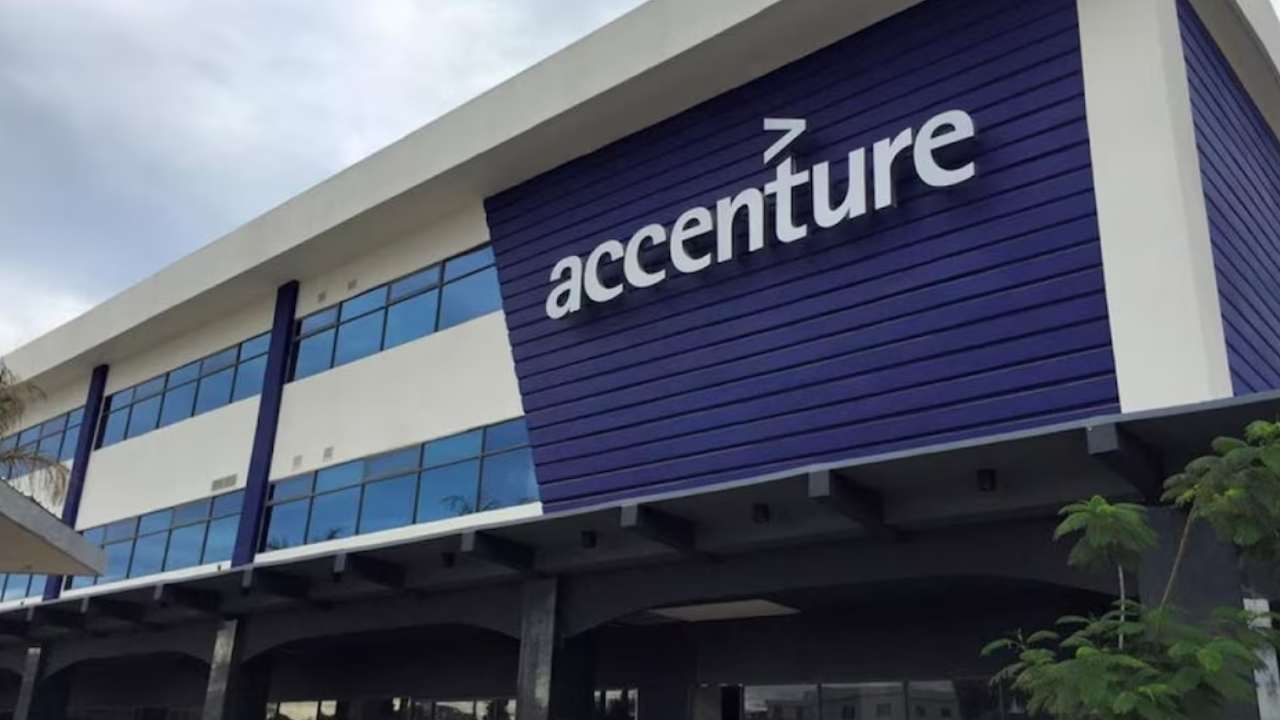 Accenture Layoffs: ಅಕ್ಸೆಂಚರ್​ನಲ್ಲಿ ಕೆಲಸ ಕಳೆದುಕೊಳ್ಳಲಿದ್ದಾರೆ 19,000 ಮಂದಿ; ಪರಿಹಾರಕ್ಕಾಗಿ 10,000 ಕೋಟಿ ಎತ್ತಿಟ್ಟ ಕಂಪನಿ