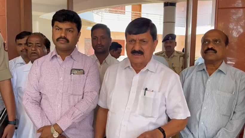 ಯಡಿಯೂರಪ್ಪ ಮನೆ ಮೇಲೆ ಕಲ್ಲು ತೂರಾಟ: ಘಟನೆಯಲ್ಲಿ ಕ್ರಿಮಿನಲ್ ಹಿನ್ನೆಲೆಯುಳ್ಳವರಿದ್ದಾರೆ- ಆರಗ ಜ್ಞಾನೇಂದ್ರ