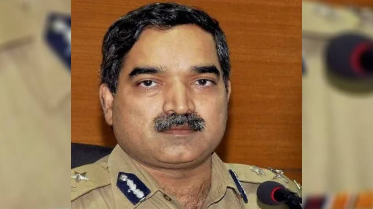 Karnataka Assembly Election: ಚುನಾವಣಾ ನೀತಿ ಸಂಹಿತೆ ಜಾರಿ; ಲೈಸೆನ್ಸ್ ಹೊಂದಿರುವ ಶಸ್ತ್ರಾಸ್ತ್ರ ಬಳಕೆಗೆ ನಿರ್ಬಂಧ Karnataka Assembly Election: ಚುನಾವಣಾ ನೀತಿ ಸಂಹಿತೆ ಜಾರಿ; ಲೈಸೆನ್ಸ್ ಹೊಂದಿರುವ ಶಸ್ತ್ರಾಸ್ತ್ರ ಬಳಕೆಗೆ ನಿರ್ಬಂಧ