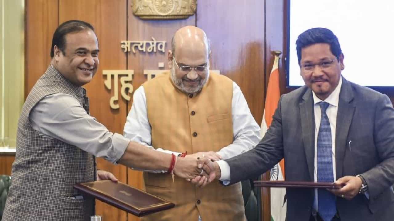 Meghalaya Power: ಈಶಾನ್ಯದಲ್ಲಿ ಬಿಜೆಪಿಗೆ 3ಕ್ಕೆ 3: ಮೇಘಾಲಯದಲ್ಲೂ ಕಮಲಕ್ಕೆ ಸಿಗ್ತಿದೆ ಪವರ್ Meghalaya Power: ಈಶಾನ್ಯದಲ್ಲಿ ಬಿಜೆಪಿಗೆ 3ಕ್ಕೆ 3: ಮೇಘಾಲಯದಲ್ಲೂ ಕಮಲಕ್ಕೆ ಸಿಗ್ತಿದೆ ಪವರ್