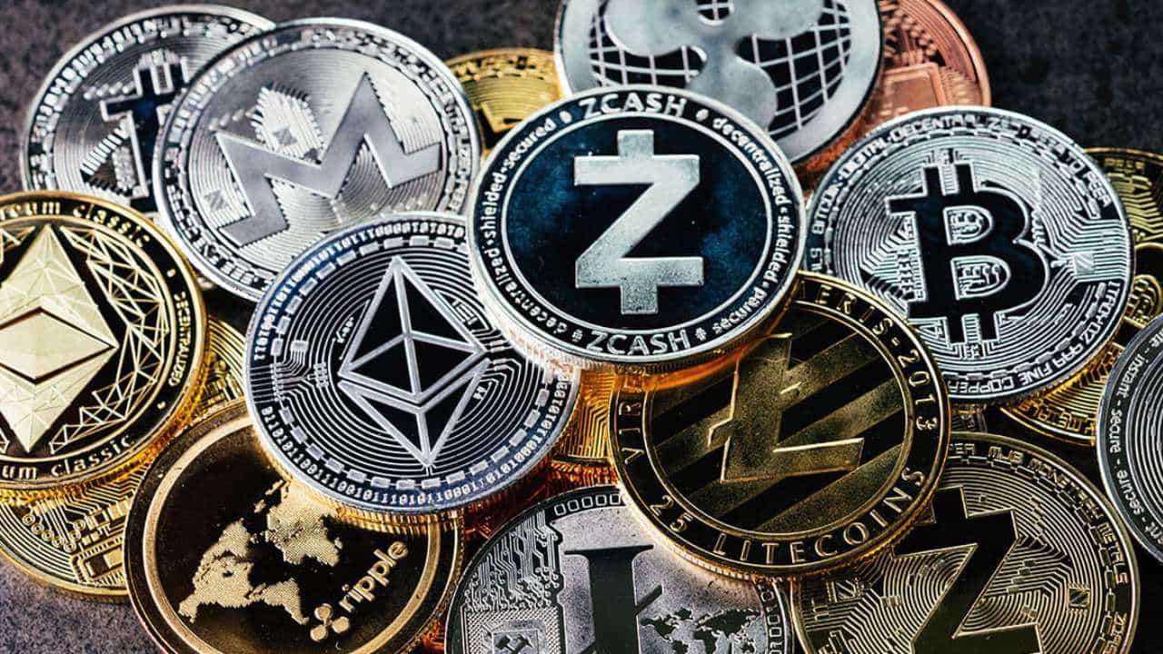 Cryptos Under Law: ಕ್ರಿಪ್ಟೋ ವಹಿವಾಟಿಗೆ ಪಿಎಂಎಲ್ಎ ಕಾನೂನು ಅನ್ವಯ; ಗುಪ್ತ ವ್ಯವಹಾರ ರಹಸ್ಯವಾಗಿ ಉಳಿಯಲ್ಲ Cryptos Under Law: ಕ್ರಿಪ್ಟೋ ವಹಿವಾಟಿಗೆ ಪಿಎಂಎಲ್ಎ ಕಾನೂನು ಅನ್ವಯ; ಗುಪ್ತ ವ್ಯವಹಾರ ರಹಸ್ಯವಾಗಿ ಉಳಿಯಲ್ಲ