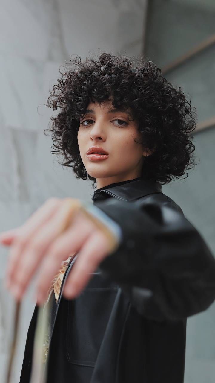 curly hairs 5
