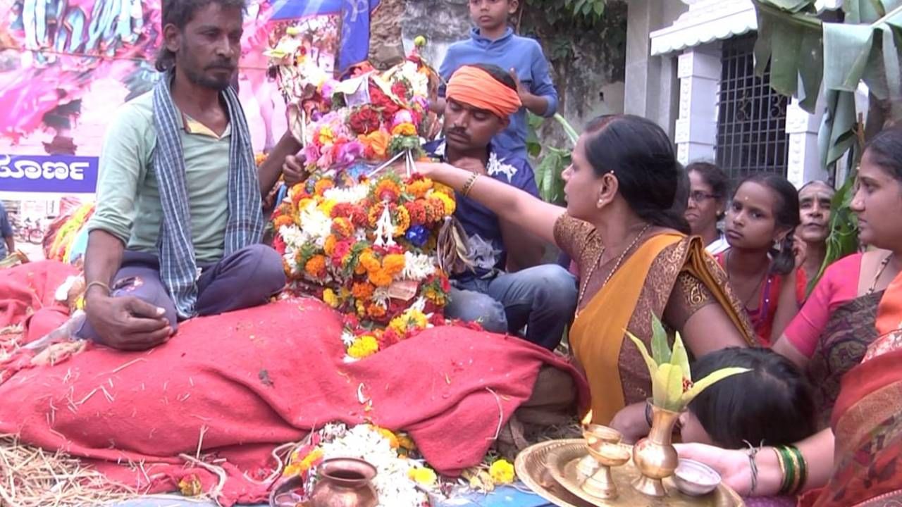 ಹೋರಿ ಅಭಿಮಾನಿಗಳ ನೆಚ್ಚಿನ ರಾಜಾ ಇನ್ನು ನೆನಪು ಮಾತ್ರ; ಬಾರದ ಲೋಕಕ್ಕೆ ತೆರಳಿದ ಹಾವೇರಿ ಕಾ ರಾಜಾ, ಪೋಟೋಗಳು ಇಲ್ಲಿವೆ
