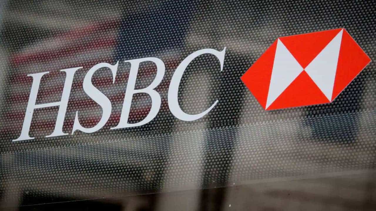 Bank Sale: ಕೇವಲ 100 ರುಪಾಯಿಗೆ ಎಚ್ಎಸ್ಬಿಸಿಗೆ ಮಾರಾಟವಾಯ್ತು ಈ ಬ್ಯಾಂಕ್ Bank Sale: ಕೇವಲ 100 ರುಪಾಯಿಗೆ ಎಚ್ಎಸ್ಬಿಸಿಗೆ ಮಾರಾಟವಾಯ್ತು ಈ ಬ್ಯಾಂಕ್