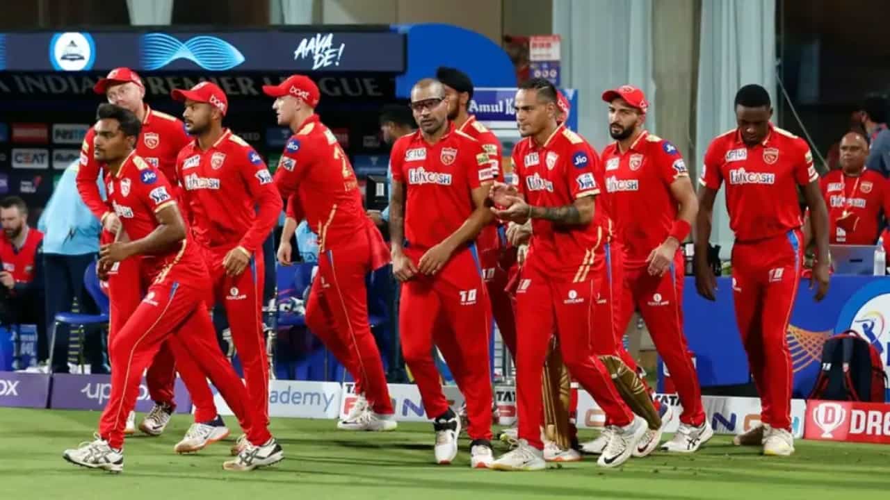 IPL 2023: ಪಂಜಾಬ್ ಕಿಂಗ್ಸ್ಗೆ ಬಿಗ್ ಶಾಕ್; ಸ್ಟಾರ್ ಓಪನರ್ ಔಟ್! ಮತ್ತಿಬ್ಬರಿಗೆ ಗ್ರೀನ್ ಸಿಗ್ನಲ್ IPL 2023: ಪಂಜಾಬ್ ಕಿಂಗ್ಸ್ಗೆ ಬಿಗ್ ಶಾಕ್; ಸ್ಟಾರ್ ಓಪನರ್ ಔಟ್! ಮತ್ತಿಬ್ಬರಿಗೆ ಗ್ರೀನ್ ಸಿಗ್ನಲ್