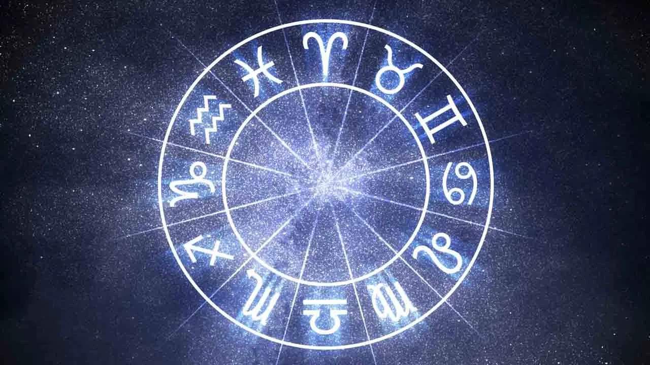 Horoscope Today: ಸಿಂಹ, ಕನ್ಯಾ, ತುಲಾ, ವೃಶ್ಚಿಕ ರಾಶಿಯವರ ಮಂಗಳವಾರದ ದಿನ ಭವಿಷ್ಯ Horoscope Today: ಸಿಂಹ, ಕನ್ಯಾ, ತುಲಾ, ವೃಶ್ಚಿಕ ರಾಶಿಯವರ ಮಂಗಳವಾರದ ದಿನ ಭವಿಷ್ಯ