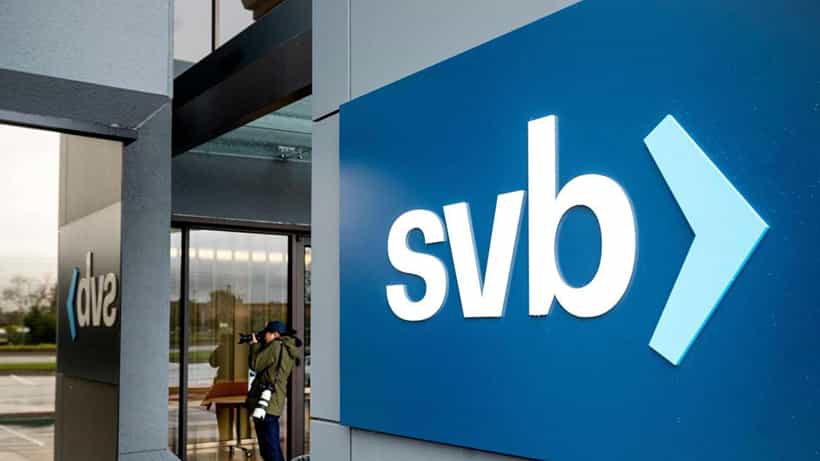 SVB Bankrupt: ಎರಡೇ ದಿನದಲ್ಲಿ ಅಮೆರಿಕದ ಎಸ್ವಿಬಿ ದಿವಾಳಿ; ಭಾರತೀಯ ಸ್ಟಾರ್ಟಪ್ಸ್ಗೆ ಭೀತಿ; ಸಂಬಂಧವೇ ಇಲ್ಲದ ಸಹಕಾರಿ ಬ್ಯಾಂಕ್ಗೂ ಫಜೀತಿ