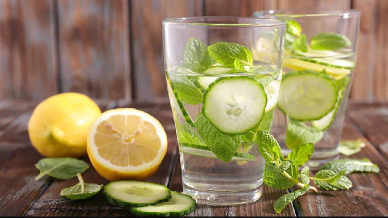 Detox Drinks: ಬೆಳಿಗ್ಗೆ ಎದ್ದ ಕೂಡಲೇ ಕುಡಿಯಬೇಕಾದ 5 ಉತ್ತಮ ಡಿಟಾಕ್ಸ್ ಪಾನೀಯಗಳು