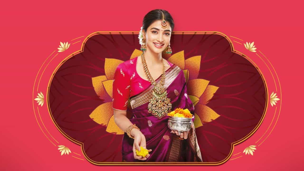 Akshaya Tritiya: ಅಕ್ಷಯ ತೃತೀಯದಂದು ನಿಮ್ಮ ಭಾಗ್ಯದ ಬಾಗಿಲು ತೆರೆಯಲು ಮತ್ತೆ ಬರುತ್ತಿದೆ ಭೀಮಾ ಜ್ಯುವೆಲರ್ಸ್, ಇಲ್ಲಿದೆ ಆಕರ್ಷಕ ಕೊಡುಗೆ Akshaya Tritiya: ಅಕ್ಷಯ ತೃತೀಯದಂದು ನಿಮ್ಮ ಭಾಗ್ಯದ ಬಾಗಿಲು ತೆರೆಯಲು ಮತ್ತೆ ಬರುತ್ತಿದೆ ಭೀಮಾ ಜ್ಯುವೆಲರ್ಸ್, ಇಲ್ಲಿದೆ ಆಕರ್ಷಕ ಕೊಡುಗೆ