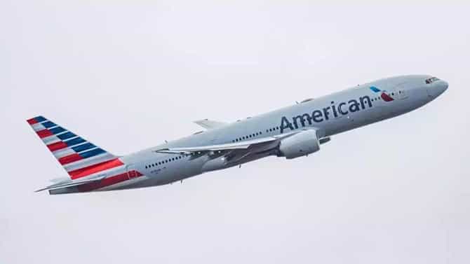 American Airlines: ನ್ಯೂಯಾರ್ಕ್​-ದೆಹಲಿ​ ವಿಮಾನದಲ್ಲಿ ಸಹ ಪ್ರಯಾಣಿಕರ ಮೇಲೆ ಮೂತ್ರ ವಿಸರ್ಜಿಸಿದ ಪಾನಮತ್ತ ವ್ಯಕ್ತಿ