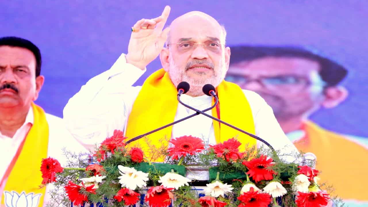 ರಾಜ್ಯದಲ್ಲಿ ಮುಸ್ಲಿಂ ಮೀಸಲಾತಿ ಮರಳಿ ತರಲು ಬಿಜೆಪಿ ಬಿಡುವುದಿಲ್ಲ -ಕೇಂದ್ರ ಸಚಿವ ಅಮಿತ್ ಶಾ ರಾಜ್ಯದಲ್ಲಿ ಮುಸ್ಲಿಂ ಮೀಸಲಾತಿ ಮರಳಿ ತರಲು ಬಿಜೆಪಿ ಬಿಡುವುದಿಲ್ಲ -ಕೇಂದ್ರ ಸಚಿವ ಅಮಿತ್ ಶಾ