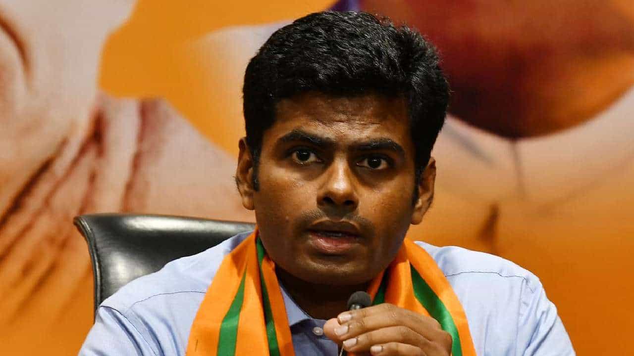 ಕರ್ನಾಟಕದಲ್ಲಿ ಡಬಲ್ ಇಂಜಿನ್ ಸರ್ಕಾರದ ಸಾಧನೆ ಕಾಣುತ್ತಿದೆ: ಅಣ್ಣಾಮಲೈ ಕರ್ನಾಟಕದಲ್ಲಿ ಡಬಲ್ ಇಂಜಿನ್ ಸರ್ಕಾರದ ಸಾಧನೆ ಕಾಣುತ್ತಿದೆ: ಅಣ್ಣಾಮಲೈ