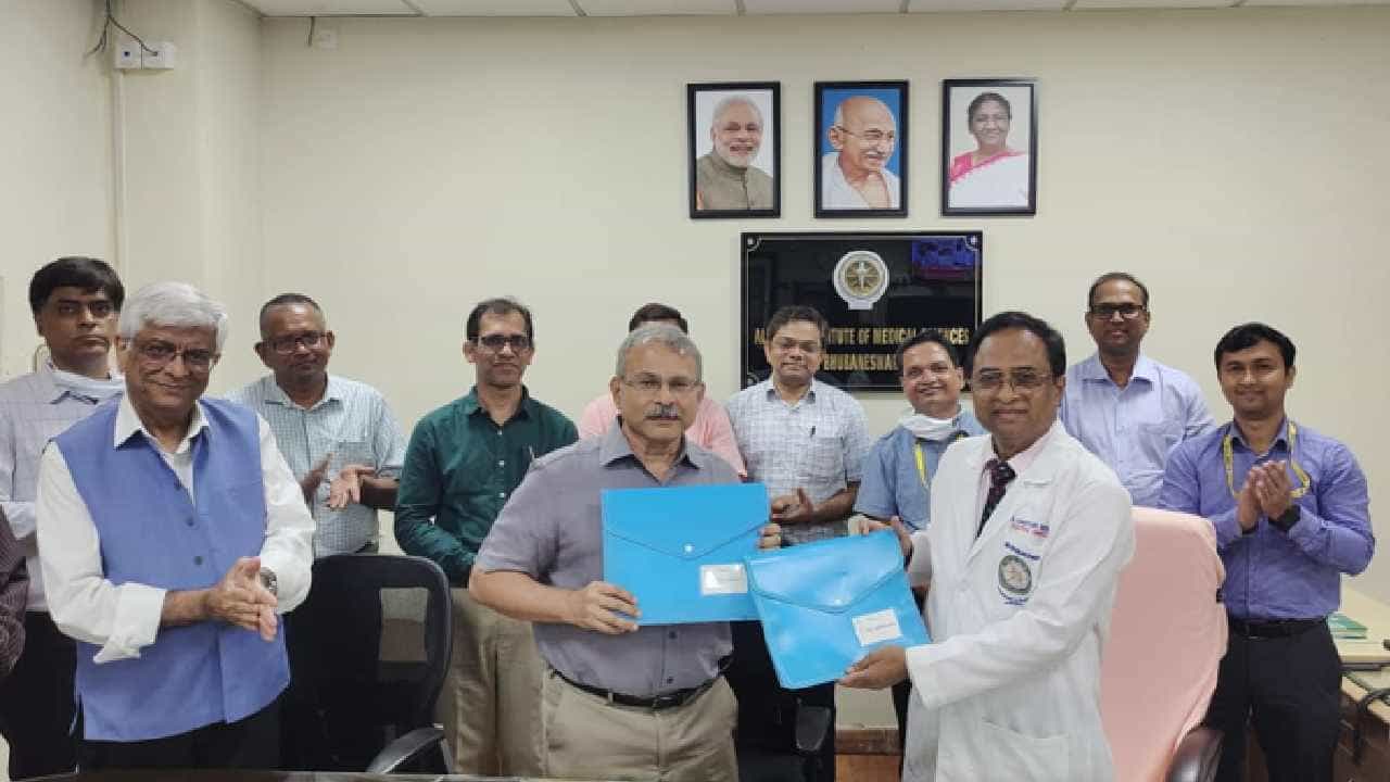 Artificial Intelligence: ಸುಸಜ್ಜಿತ ಆರೋಗ್ಯ ಸೇವೆ ಒದಗಿಸಲು ಕೃತಕ ಬುದ್ಧಿಮತ್ತೆ ಕುರಿತ ಒಪ್ಪಂದಕ್ಕೆ ಸಹಿ ಹಾಕಿದ ಐಐಟಿ ಭುವನೇಶ್ವರ್ ಹಾಗೂ ಏಮ್ಸ್ Artificial Intelligence: ಸುಸಜ್ಜಿತ ಆರೋಗ್ಯ ಸೇವೆ ಒದಗಿಸಲು ಕೃತಕ ಬುದ್ಧಿಮತ್ತೆ ಕುರಿತ ಒಪ್ಪಂದಕ್ಕೆ ಸಹಿ ಹಾಕಿದ ಐಐಟಿ ಭುವನೇಶ್ವರ್ ಹಾಗೂ ಏಮ್ಸ್
