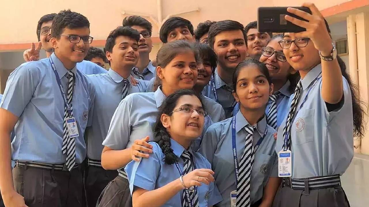 CBSE Board Result 2023: ಸಿಬಿಎಸ್ಇ 10 ಮತ್ತು12ನೇ ತರಗತಿ ಫಲಿತಾಂಶ ಶೀಘ್ರದಲ್ಲೇ ಬಿಡುಗಡೆ: ರಿಸಲ್ಟ್ ಪರಿಶೀಲಿಸಲು ಇಲ್ಲಿದೆ ಮಾರ್ಗ CBSE Board Result 2023: ಸಿಬಿಎಸ್ಇ 10 ಮತ್ತು12ನೇ ತರಗತಿ ಫಲಿತಾಂಶ ಶೀಘ್ರದಲ್ಲೇ ಬಿಡುಗಡೆ: ರಿಸಲ್ಟ್ ಪರಿಶೀಲಿಸಲು ಇಲ್ಲಿದೆ ಮಾರ್ಗ