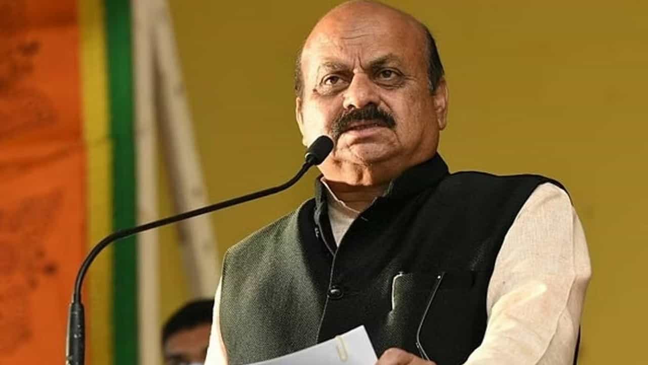 ಈ ಬಾರಿ ಕೆಲವು ಕ್ಷೇತ್ರಗಳಲ್ಲಿ ಹೊಸಬರಿಗೆ ಮಣೆ, ಏ.8ಕ್ಕೆ ಅಂತಿಮ ಪಟ್ಟಿ ಬಿಡುಗಡೆ: ಸಿಎಂ ಬೊಮ್ಮಾಯಿ ಈ ಬಾರಿ ಕೆಲವು ಕ್ಷೇತ್ರಗಳಲ್ಲಿ ಹೊಸಬರಿಗೆ ಮಣೆ, ಏ.8ಕ್ಕೆ ಅಂತಿಮ ಪಟ್ಟಿ ಬಿಡುಗಡೆ: ಸಿಎಂ ಬೊಮ್ಮಾಯಿ