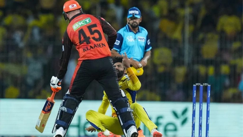 IPL 2023 Jadeja clashes with Klaasen hurls a mouthful but Dhoni cools him off