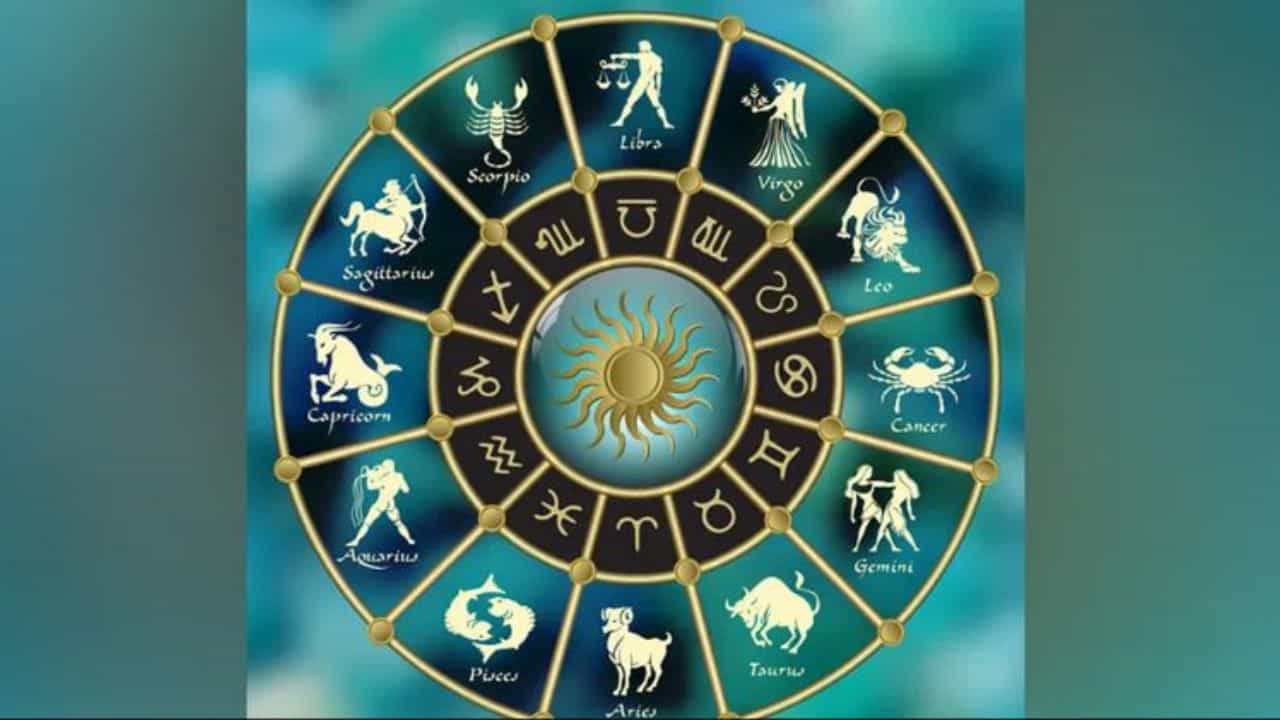 Chaturgrahi Yoga: ಈ 4 ರಾಶಿಯ ಜಾತಕದವರಿಗೆ ಮುಟ್ಟಿದ್ದೆಲ್ಲಾ ಚಿನ್ನ, ಅದೃಷ್ಟ ಲಭಿಸುತ್ತದೆ, ಇದರಲ್ಲಿ ನಿಮ್ಮ ರಾಶಿಯೂ ಇದೆಯಾ ನೋಡಿಕೊಳ್ಳಿ Chaturgrahi Yoga: ಈ 4 ರಾಶಿಯ ಜಾತಕದವರಿಗೆ ಮುಟ್ಟಿದ್ದೆಲ್ಲಾ ಚಿನ್ನ, ಅದೃಷ್ಟ ಲಭಿಸುತ್ತದೆ, ಇದರಲ್ಲಿ ನಿಮ್ಮ ರಾಶಿಯೂ ಇದೆಯಾ ನೋಡಿಕೊಳ್ಳಿ
