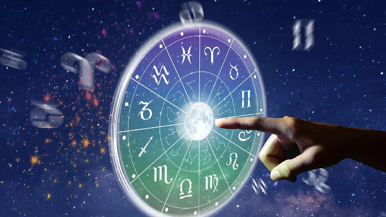 Daily horoscope: ಈ ರಾಶಿಯವರು ಉದ್ಯೋಗದಲ್ಲಿ ಜವಾಬ್ದಾರಿಯುತ ಸ್ಥಾನ ಪಡೆಯಲಿದ್ದಾರೆ Daily horoscope: ಈ ರಾಶಿಯವರು ಉದ್ಯೋಗದಲ್ಲಿ ಜವಾಬ್ದಾರಿಯುತ ಸ್ಥಾನ ಪಡೆಯಲಿದ್ದಾರೆ