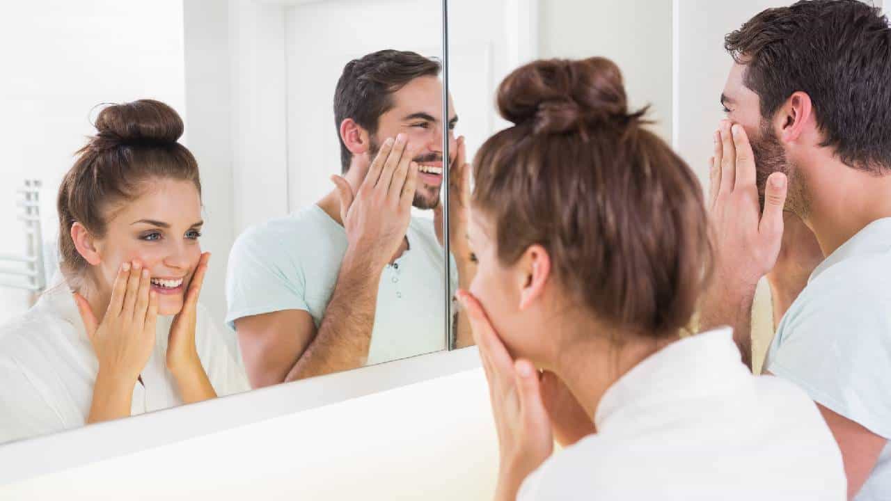 Face Wash: ಮುಖ ತೊಳೆಯುವಾಗ ಈ 13 ಸಾಮಾನ್ಯ ತಪ್ಪುಗಳನ್ನು ಮಾಡದಂತೆ ನೋಡಿಕೊಳ್ಳಿ Face Wash: ಮುಖ ತೊಳೆಯುವಾಗ ಈ 13 ಸಾಮಾನ್ಯ ತಪ್ಪುಗಳನ್ನು ಮಾಡದಂತೆ ನೋಡಿಕೊಳ್ಳಿ