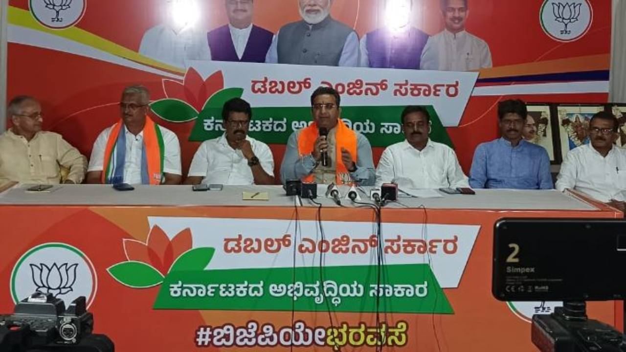 ಕಾಂಗ್ರೆಸ್ ಎಂದರೆ ಭ್ರಷ್ಟಾಚಾರ, ಅಭಿವೃದ್ಧಿಗೆ ಅಡ್ಡಗಾಲು: ಬಿಜೆಪಿ ರಾಷ್ಟ್ರೀಯ ವಕ್ತಾರ ಗೌರವ್ ಭಾಟಿಯಾ ವಾಗ್ದಾಳಿ ಕಾಂಗ್ರೆಸ್ ಎಂದರೆ ಭ್ರಷ್ಟಾಚಾರ, ಅಭಿವೃದ್ಧಿಗೆ ಅಡ್ಡಗಾಲು: ಬಿಜೆಪಿ ರಾಷ್ಟ್ರೀಯ ವಕ್ತಾರ ಗೌರವ್ ಭಾಟಿಯಾ ವಾಗ್ದಾಳಿ