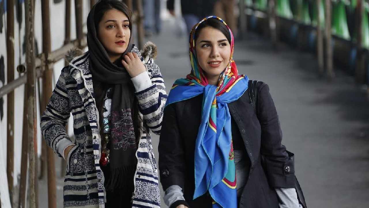 Hijab: ಹಿಜಾಬ್ ಧರಿಸದ ಹೆಣ್ಣುಮಕ್ಕಳ ಮೇಲೆ ಕಣ್ಣಿಡಲು ಇರಾನ್ನಲ್ಲಿ ಸಾರ್ವಜನಿಕ ಸ್ಥಳಗಳಲ್ಲಿ ಸಿಸಿಟಿವಿ ಅಳವಡಿಕೆ