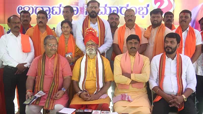 ಸಚಿವ ಸುನಿಲ್ ಕುಮಾರ್ ಎದುರು ನಿಂತಿರುವ ಪ್ರಮೋದ್ ಮುತಾಲಿಕ್ ವಿರುದ್ಧ ಅಪಸ್ವರಗಳ ರಾಗಮಾಲಿಕೆ, ಬಿರುಸಿನ ಬಂಡಾಯದ ಧ್ವನಿ