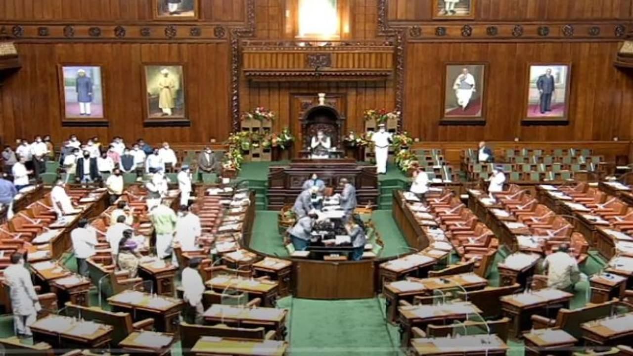 ವಿಧಾನಸಭೆಯಲ್ಲಿ ಯಾವ ಪಕ್ಷದ ಶಾಸಕರ ಹಾಜರಾತಿ ಅತಿಹೆಚ್ಚು? ಇಲ್ಲಿದೆ ಆಸಕ್ತಿದಾಯಕ