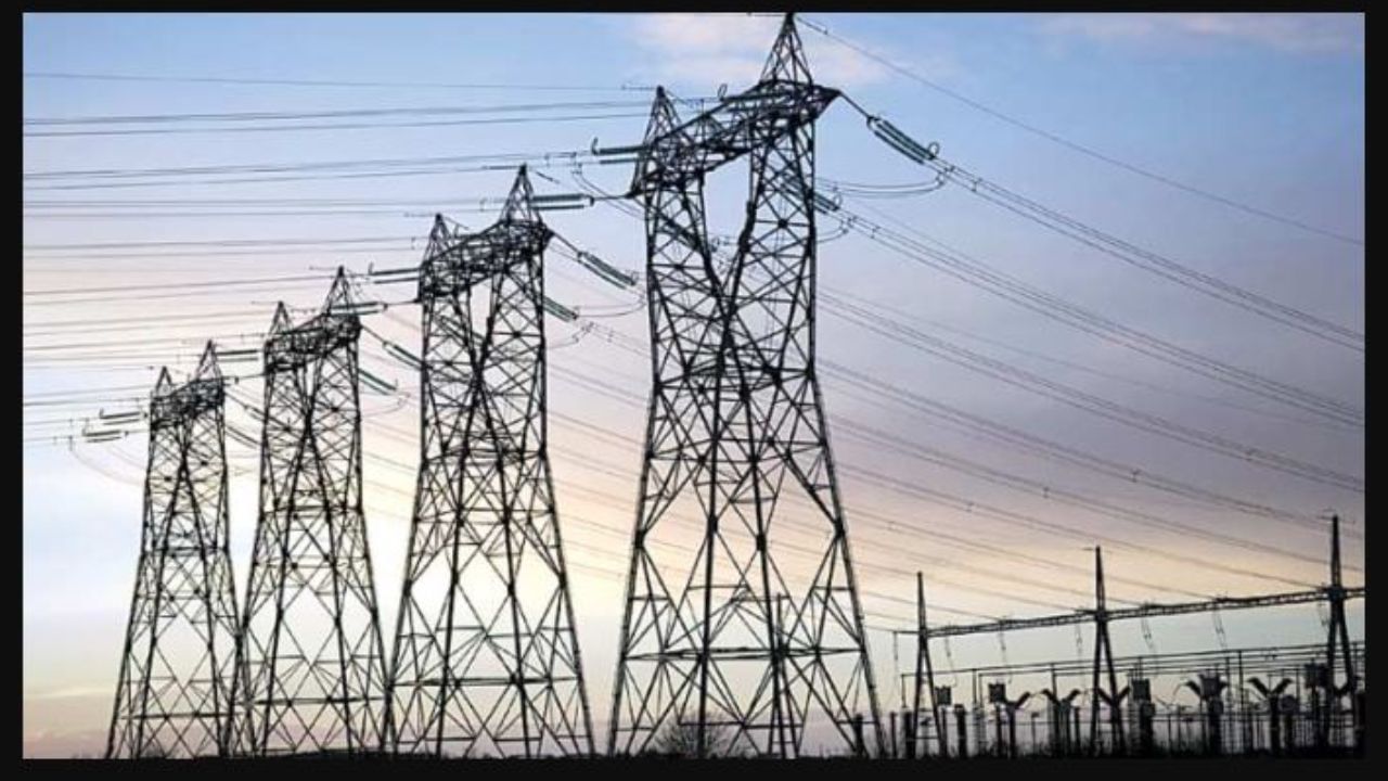 Karnataka power demand: ರಾಜ್ಯದಲ್ಲಿ ಏರುತಿದೆ ಬೇಸಿಗೆ ಬಿಸಿಲು, ತಾರಕಕ್ಕೆ ತಲುಪಿದೆ ವಿದ್ಯುತ್ ಬೇಡಿಕೆ: ಕೆಲ ರಾಜ್ಯಗಳೊಂದಿಗೆ ಕರ್ನಾಟಕ ಒಪ್ಪಂದ