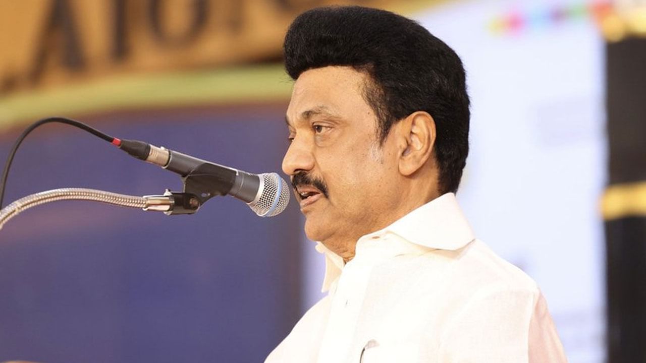 ಸಾಮಾಜಿಕ ನ್ಯಾಯ ಸಭೆ ಮೂಲಕ ವಿರೋಧ ಪಕ್ಷಗಳನ್ನು ಒಗ್ಗೂಡಿಸಿದ ಎಂಕೆ ಸ್ಟಾಲಿನ್ ಸಾಮಾಜಿಕ ನ್ಯಾಯ ಸಭೆ ಮೂಲಕ ವಿರೋಧ ಪಕ್ಷಗಳನ್ನು ಒಗ್ಗೂಡಿಸಿದ ಎಂಕೆ ಸ್ಟಾಲಿನ್