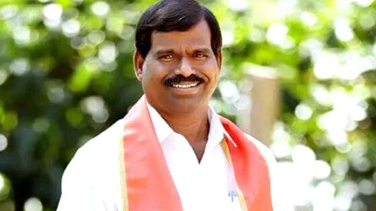 ಬಿಜೆಪಿಗೆ ಮತ್ತೊಂದು ಆಘಾತ: ಮೂಡಿಗೆರೆ ಶಾಸಕ ಎಂಪಿ ಕುಮಾರಸ್ವಾಮಿ ರಾಜೀನಾಮೆ ಬಿಜೆಪಿಗೆ ಮತ್ತೊಂದು ಆಘಾತ: ಮೂಡಿಗೆರೆ ಶಾಸಕ ಎಂಪಿ ಕುಮಾರಸ್ವಾಮಿ ರಾಜೀನಾಮೆ