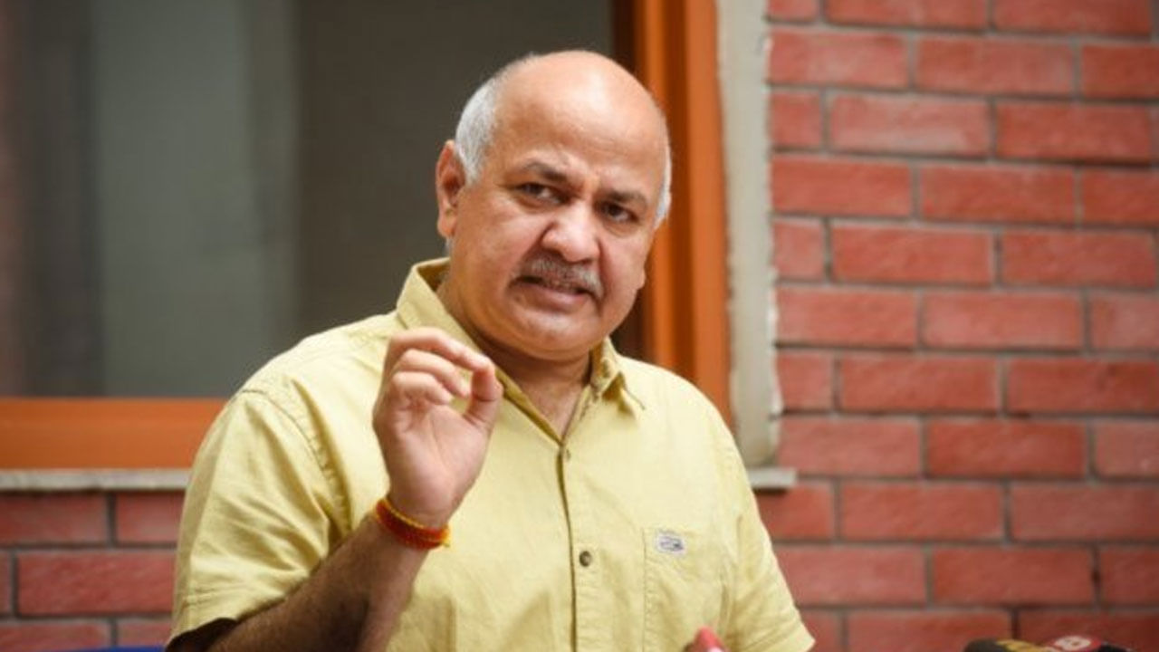 Delhi liquor policy scam: ದೆಹಲಿ ಅಬಕಾರಿ ನೀತಿ ಹಗರಣ: ಮೊದಲ ಬಾರಿ ಸಿಬಿಐ ಆರೋಪಪಟ್ಟಿಯಲ್ಲಿ ಮನೀಶ್ ಸಿಸೋಡಿಯಾ ಹೆಸರು Delhi liquor policy scam: ದೆಹಲಿ ಅಬಕಾರಿ ನೀತಿ ಹಗರಣ: ಮೊದಲ ಬಾರಿ ಸಿಬಿಐ ಆರೋಪಪಟ್ಟಿಯಲ್ಲಿ ಮನೀಶ್ ಸಿಸೋಡಿಯಾ ಹೆಸರು