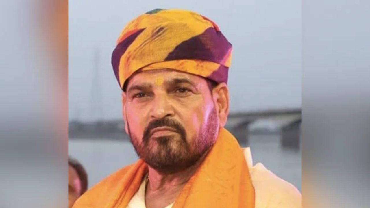 MeToo Case: ಬ್ರಿಜ್ ಭೂಷಣ್ ಶರಣ್ ಸಿಂಗ್ ವಿರುದ್ಧ ಪ್ರಕರಣ ದಾಖಲಿಸುದಾಗಿ ಸುಪ್ರೀಂಗೆ ದೆಹಲಿ ಪೊಲೀಸರ ಮಾಹಿತಿ MeToo Case: ಬ್ರಿಜ್ ಭೂಷಣ್ ಶರಣ್ ಸಿಂಗ್ ವಿರುದ್ಧ ಪ್ರಕರಣ ದಾಖಲಿಸುದಾಗಿ ಸುಪ್ರೀಂಗೆ ದೆಹಲಿ ಪೊಲೀಸರ ಮಾಹಿತಿ