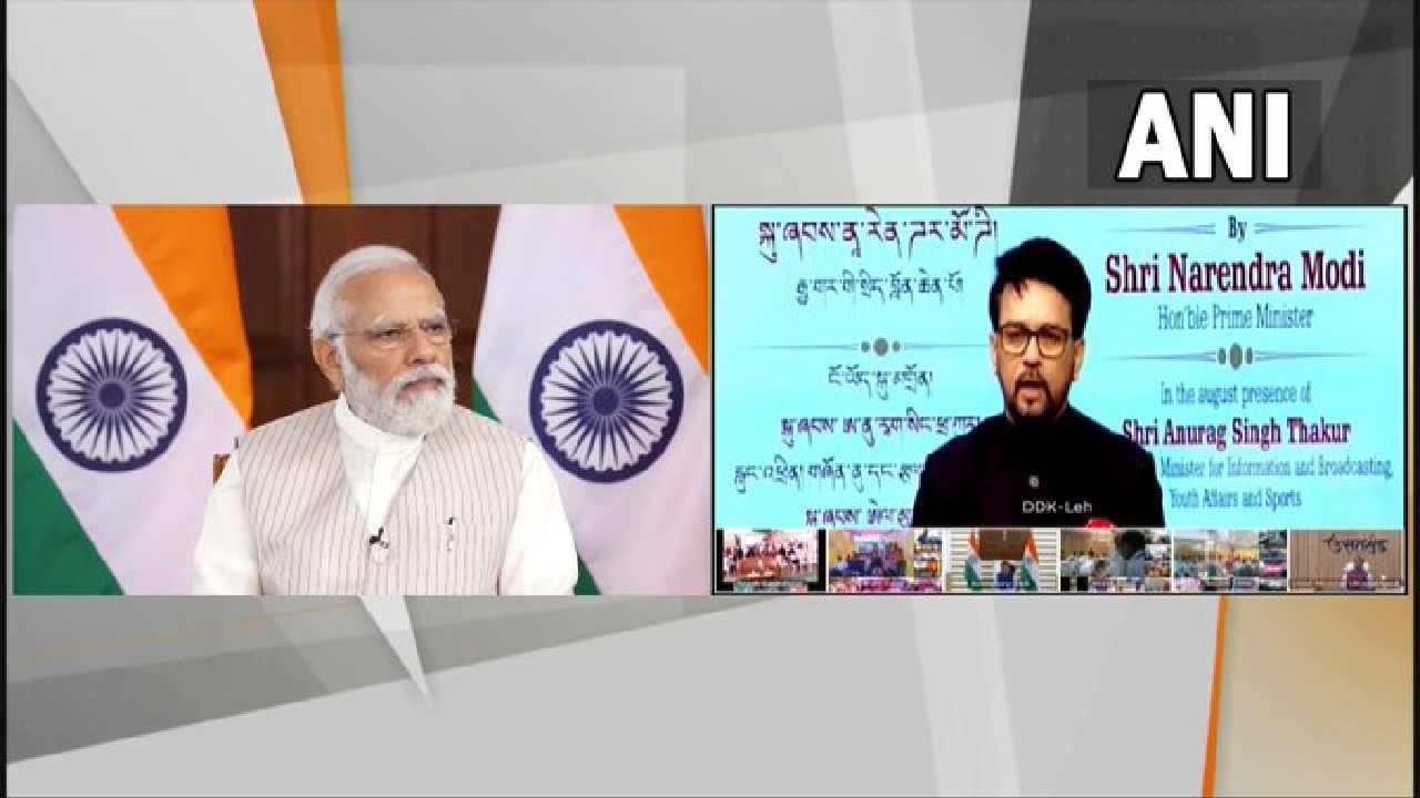 ದೇಶದಲ್ಲಿ ರೇಡಿಯೋ ಸಂಪರ್ಕ ಹೆಚ್ಚಿಸಲು 91 ಎಫ್​ಎಂ ಟ್ರಾನ್ಸ್​ಮಿಟರ್​ಗಳಿಗೆ ಚಾಲನೆ ನೀಡಿದ ಪ್ರಧಾನಿ ಮೋದಿ