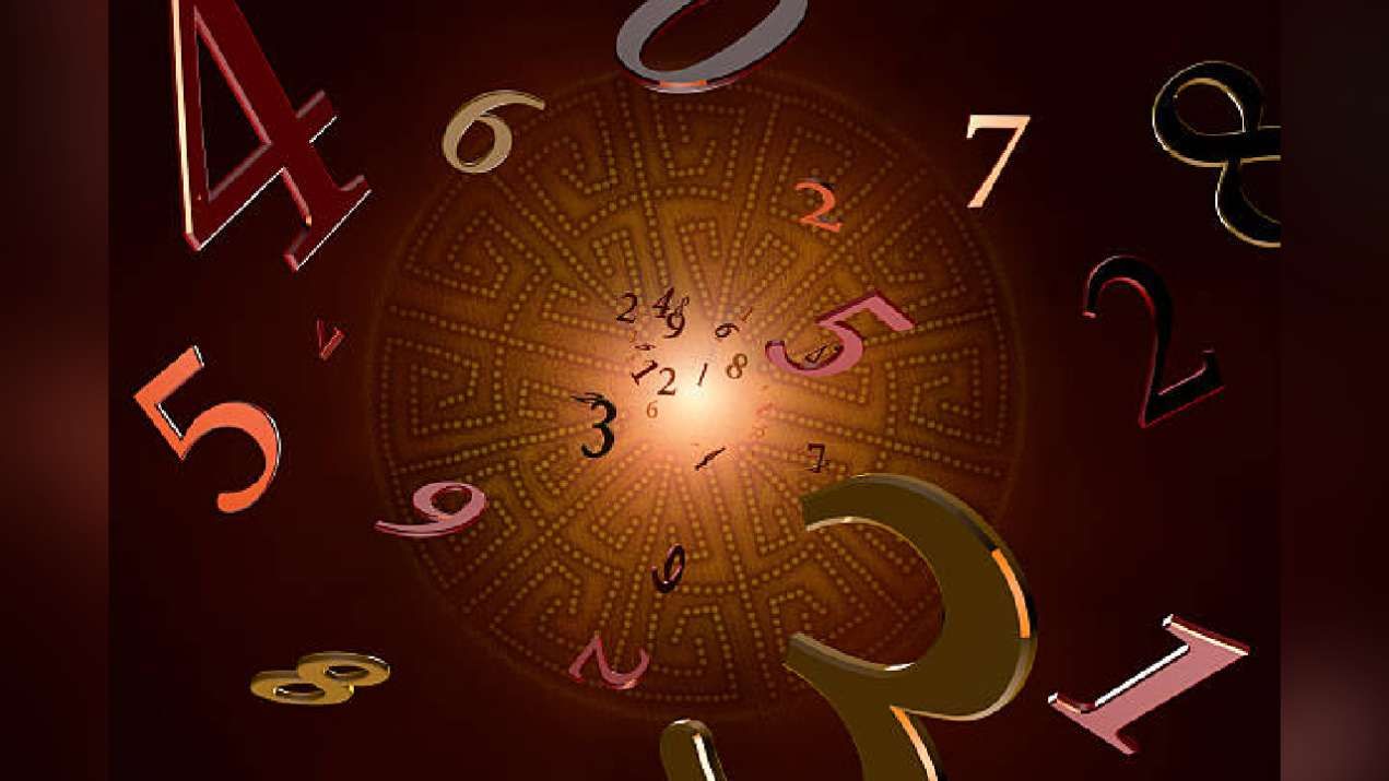 Numerology Prediction: ಸಂಖ್ಯಾಶಾಸ್ತ್ರ ಪ್ರಕಾರ ಜನ್ಮಸಂಖ್ಯೆಗೆ ಅನುಗುಣವಾಗಿ ಏಪ್ರಿಲ್ 10ರ ದಿನಭವಿಷ್ಯ 