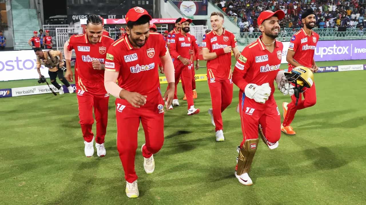 IPL 2023: ಆರ್ಸಿಬಿ ತಂಡದಲ್ಲಿ ಕನ್ನಡಿಗರಿರುತ್ತಾರೋ, ಇಲ್ಲವೋ..ಆದರೆ ಪಂಜಾಬ್ ಕಿಂಗ್ಸ್ ತಂಡದಲ್ಲಿ ಪ್ರತಿ ವರ್ಷ ಒಬ್ಬ ಕನ್ನಡಿಗನಂತು ಇರುವುದು ಪಕ್ಕಾ...ಇದು ಈ ಬಾರಿ ಕೂಡ ಮುಂದುವರೆದಿದೆ.
