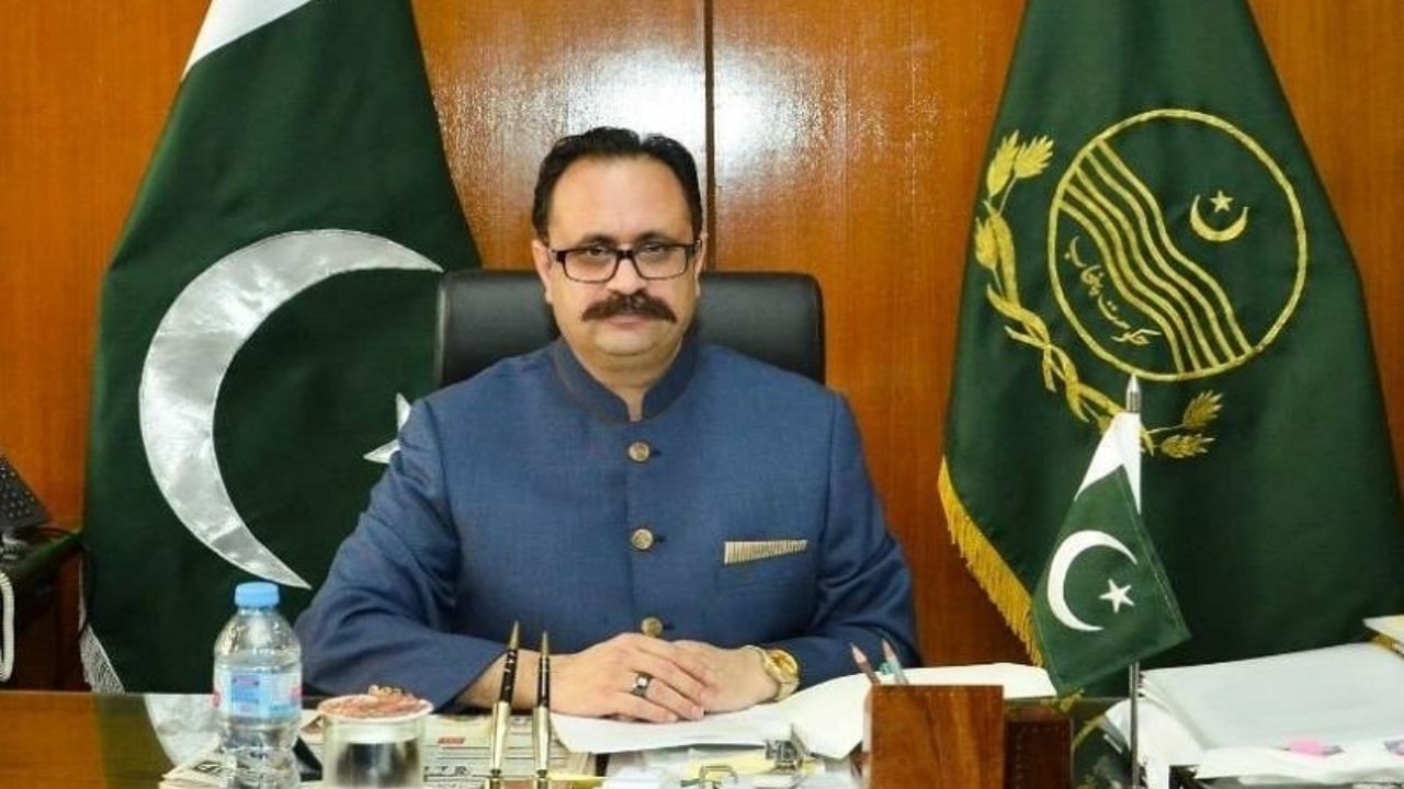 Sardar Tanveer Ilyas: ಪಾಕ್ ಆಕ್ರಮಿತ ಕಾಶ್ಮೀರದ ಪ್ರಧಾನಿ ಸರ್ದಾರ್ ತನ್ವೀರ್ ಇಲ್ಯಾಸ್ ಪ್ರಧಾನಮಂತ್ರಿ ಸ್ಥಾನದಿಂದ ಅನರ್ಹ Sardar Tanveer Ilyas: ಪಾಕ್ ಆಕ್ರಮಿತ ಕಾಶ್ಮೀರದ ಪ್ರಧಾನಿ ಸರ್ದಾರ್ ತನ್ವೀರ್ ಇಲ್ಯಾಸ್ ಪ್ರಧಾನಮಂತ್ರಿ ಸ್ಥಾನದಿಂದ ಅನರ್ಹ