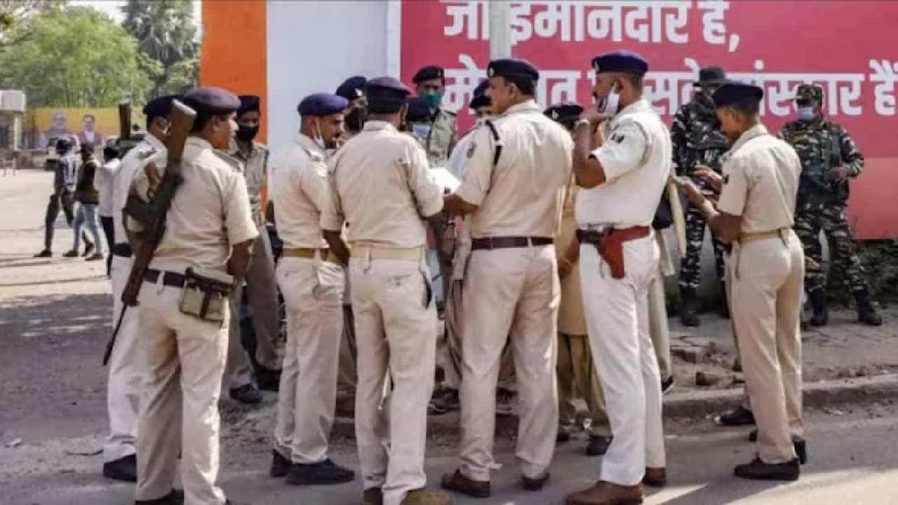 Patna: ಮೇಘಾಲಯದ ಇಬ್ಬರು ಪಾದ್ರಿಗಳ ಮೇಲೆ ಅಪರಿಚಿತರಿಂದ ಹಲ್ಲೆ Patna: ಮೇಘಾಲಯದ ಇಬ್ಬರು ಪಾದ್ರಿಗಳ ಮೇಲೆ ಅಪರಿಚಿತರಿಂದ ಹಲ್ಲೆ