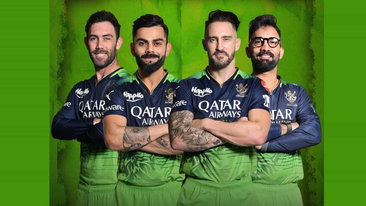 IPL 2023 RCB: ಐಪಿಎಲ್ನ 27ನೇ ಪಂದ್ಯದಲ್ಲಿ ಪಂಜಾಬ್ ಕಿಂಗ್ಸ್ ವಿರುದ್ಧ ಗೆಲ್ಲುವ ಮೂಲಕ ಆರ್ಸಿಬಿ ತಂಡವು ಗೆಲುವಿನ ಲಯಕ್ಕೆ ಮರಳಿದೆ. ಆಡಿರುವ 6 ಪಂದ್ಯಗಳಲ್ಲಿ 3 ಸೋಲು ಹಾಗೂ 3 ಗೆಲುವಿನೊಂದಿಗೆ ಅಂಕ ಪಟ್ಟಿಯಲ್ಲಿ 5ನೇ ಸ್ಥಾನದಲ್ಲಿರುವ ಆರ್ಸಿಬಿ ತಂಡದ ಮುಂದಿನ ಎದುರಾಳಿ ರಾಜಸ್ಥಾನ್ ರಾಯಲ್ಸ್.