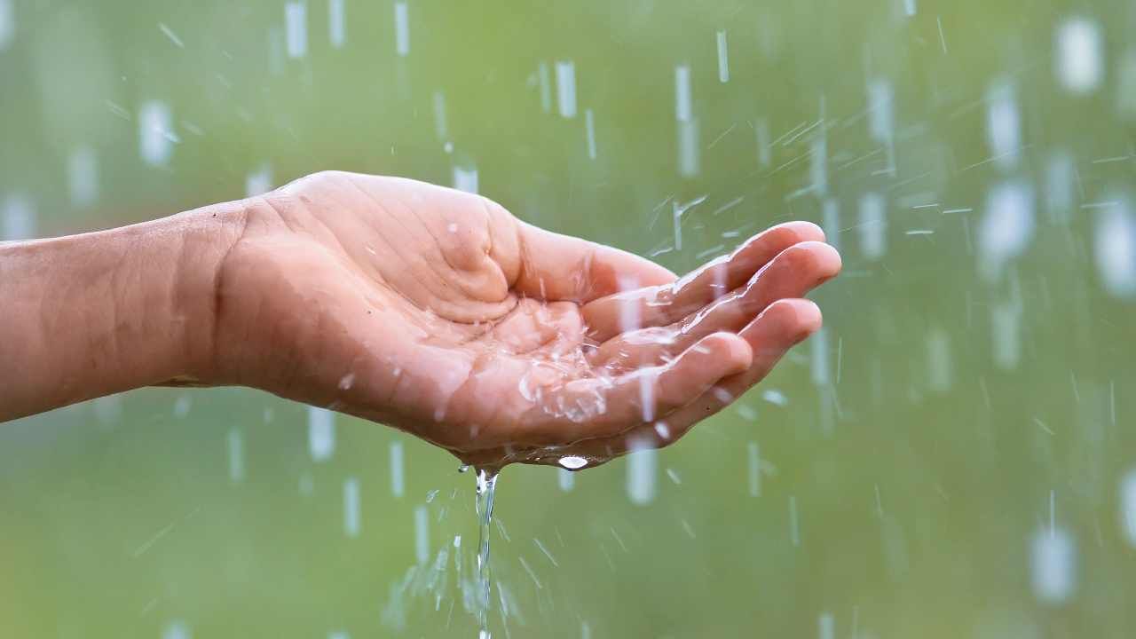 Karnataka Rain: ರಾಜ್ಯದ ಉತ್ತರ ಒಳನಾಡು ಹಾಗೂ ಕರಾವಳಿ ಭಾಗಗಳಲ್ಲಿ ಮುಂದಿನ 48 ಗಂಟೆಗಳಲ್ಲಿ ಬಿರುಗಾಳಿ ಸಹಿತ ಮಳೆ ಸಾಧ್ಯತೆ