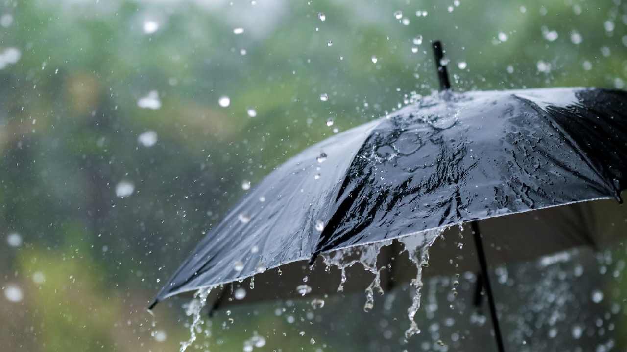 Karnataka Weather: ಉಡುಪಿ, ಮೈಸೂರು, ಹಾಸನ ಸೇರಿದಂತೆ ಹಲವು ಜಿಲ್ಲೆಗಳಲ್ಲಿ ಗುಡುಗು ಸಹಿತ ಮಳೆಯಾಗುವ ಸಾಧ್ಯತೆ