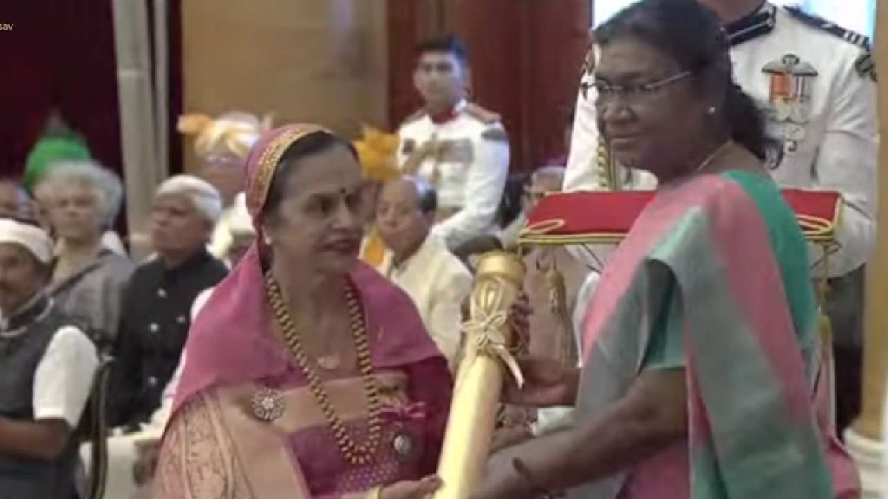 Padma Awards 2023 President Draupadi Murmu confers Padma awards to Naatu Naatu music composer MM Keeravani Sudha Murty SL Bhyrappa and others
