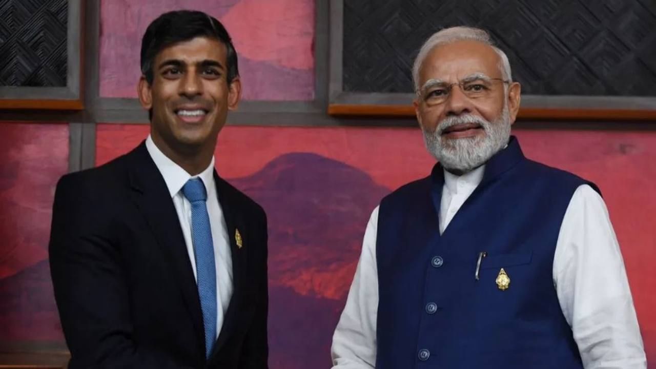 Narendra Modi: ಬ್ರಿಟನ್ ಪ್ರಧಾನಿ ಸುನಕ್ಗೆ ಮೋದಿ ದೂರವಾಣಿ ಕರೆ; ರಾಯಭಾರ ಕಚೇರಿಗಳಿಗೆ ರಕ್ಷಣೆ ಕಲ್ಪಿಸಲು ಆಗ್ರಹ Narendra Modi: ಬ್ರಿಟನ್ ಪ್ರಧಾನಿ ಸುನಕ್ಗೆ ಮೋದಿ ದೂರವಾಣಿ ಕರೆ; ರಾಯಭಾರ ಕಚೇರಿಗಳಿಗೆ ರಕ್ಷಣೆ ಕಲ್ಪಿಸಲು ಆಗ್ರಹ