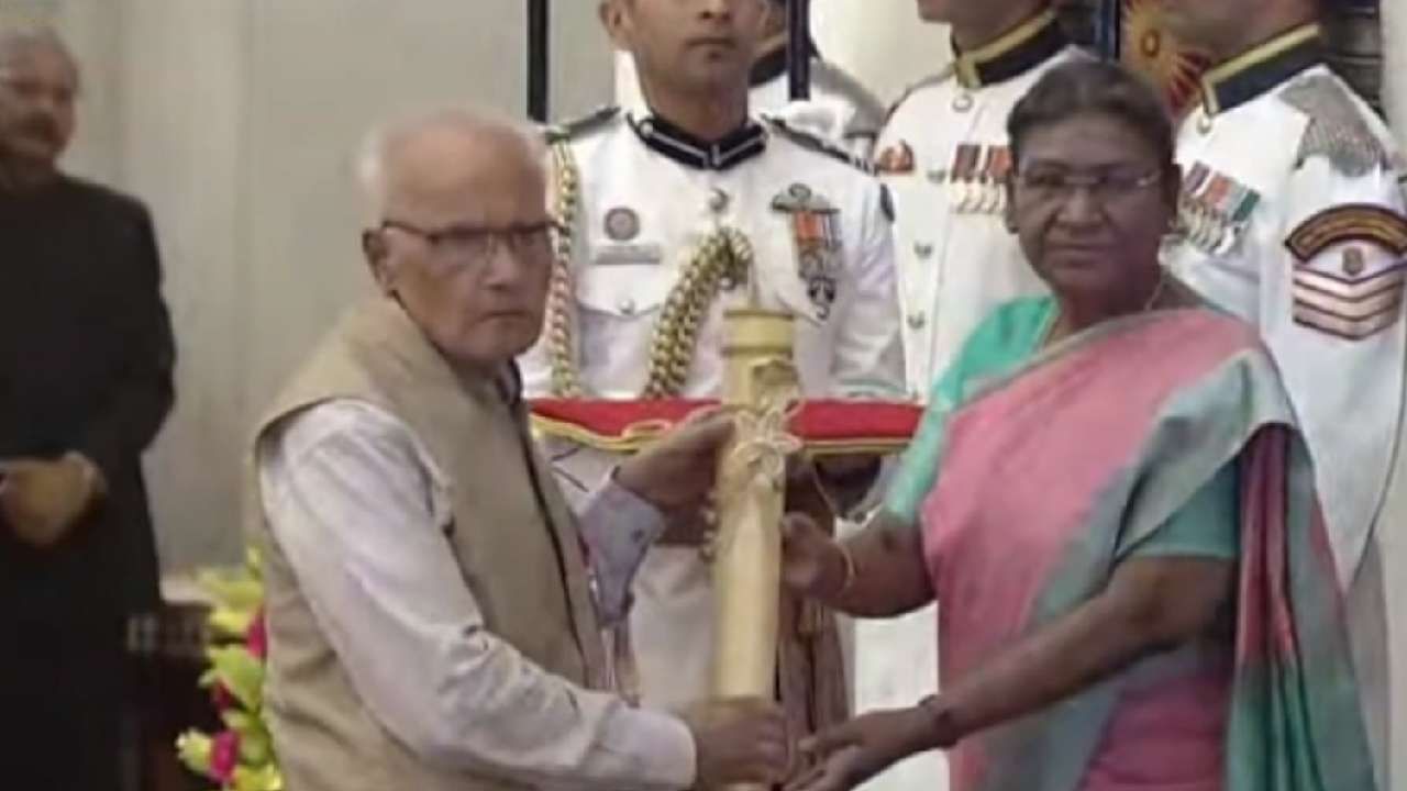 Padma Awards 2023 President Draupadi Murmu confers Padma awards to Naatu Naatu music composer MM Keeravani Sudha Murty SL Bhyrappa and others
